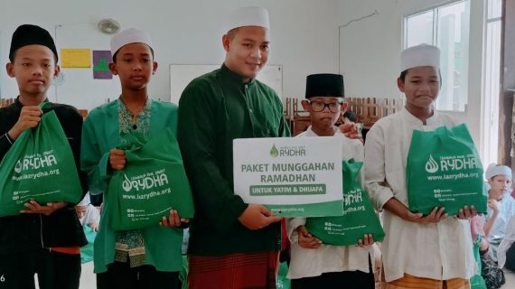 LAZ RYDHA Berbagi Paket Munggahan Ramadhan