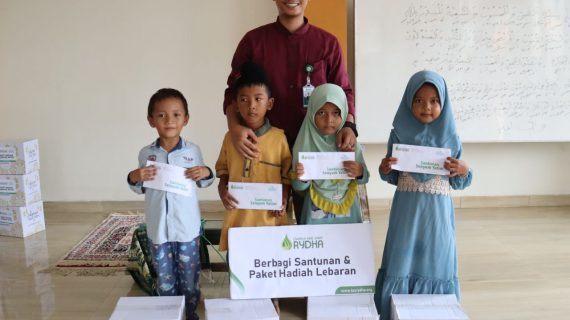 Santunan dan PAHALA (Paket Hadiah Lebaran)