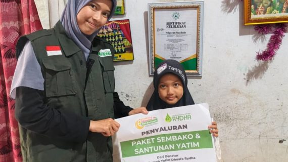 LAZ Rumah Yatim Dhuafa Rydha Menyalurkan Program Santunan dan Sembako Untuk helwa Yatim Binaan RYDHA