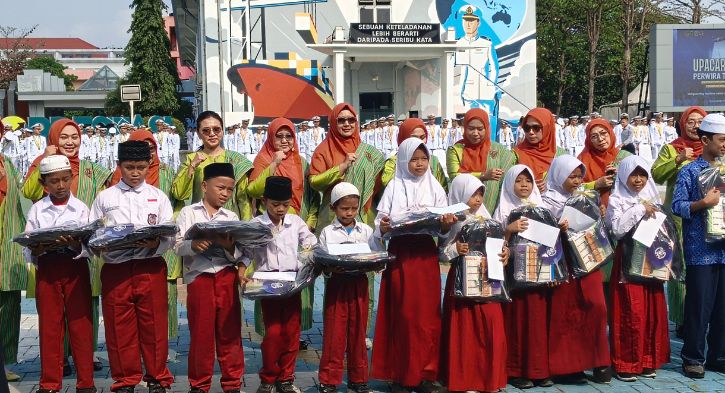 Sinergi Kebaikan: DWP Poltekpel Banten Santuni Anak Yatim Binaan LAZ RYDHA
