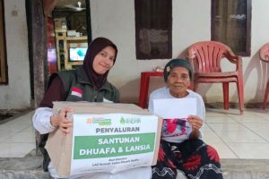 Perjuangan Wa Anih: Usia Renta, Rumah Sederhana, dan Semangat yang Tak Pernah Padam
