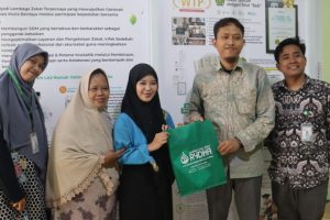 Anak Satpam Lolos Beasiswa Tiongkok: Kisah Inspiratif Ghania, Penerima B-BEST (Bantuan Bea Study) LAZ Rumah Yatim Dhuafa Rydha